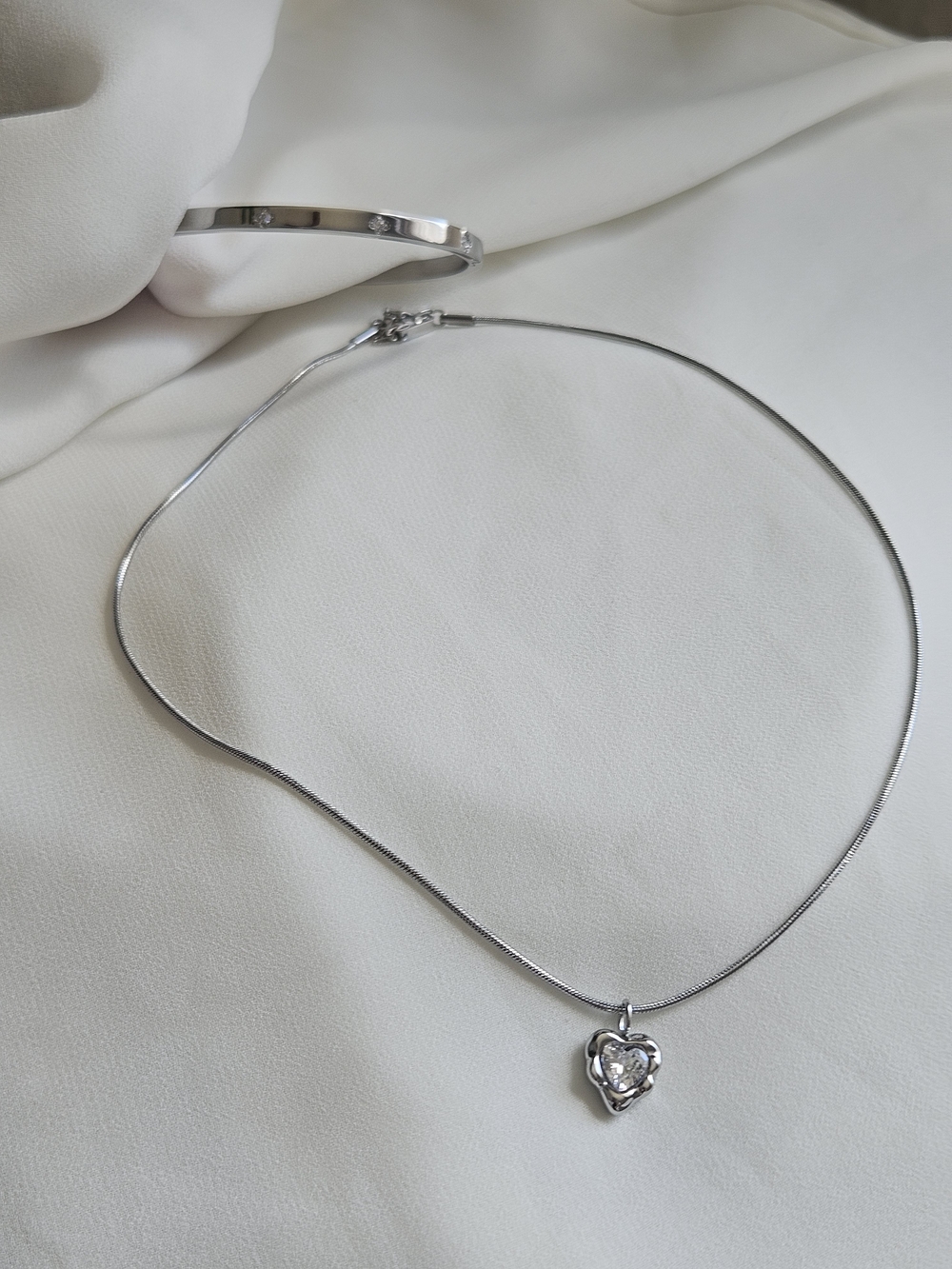 The Dallas Clover & Floating Heart Set - Waterproof Steel Silver Luxury Combo
